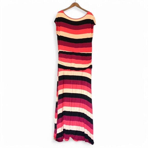 Torrid Super Soft Knit Maxi Stretch Dress Red Pink Black Stripe size 3 - Picture 4 of 6